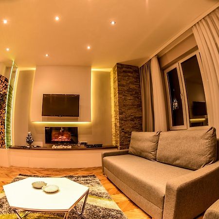Chimney Modern Apartment Новий Сад Екстер'єр фото